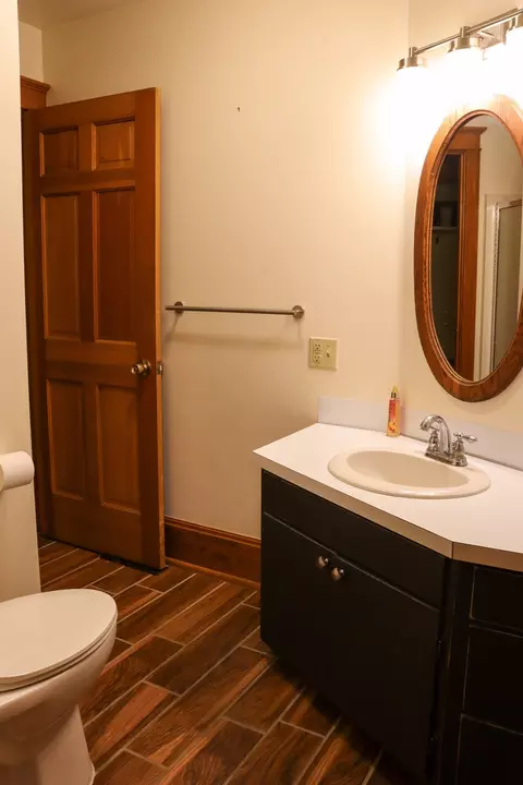 Bath - 13800 Rockwood Ct, Morrison, IL 61270 photo 1 of 4