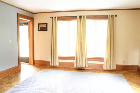 Living - 13800 Rockwood Ct, Morrison, IL 61270 photo 2 of 4