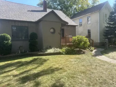 1284 S 5th Ave, Kankakee, IL 60901 photo 2