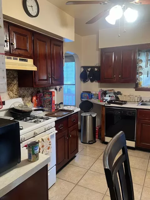 1284 S 5th Ave, Kankakee, IL 60901 photo 4