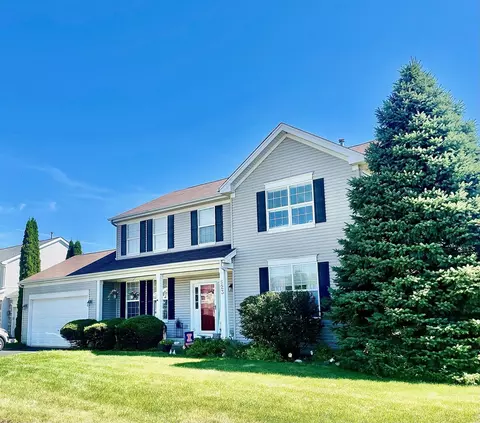 Exterior - 923 Limerick Ln, Mchenry, IL 60050 photo 2 of 2