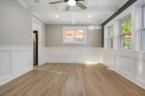 Living - 17232 Roy St, Lansing, IL 60438 photo 5 of 5