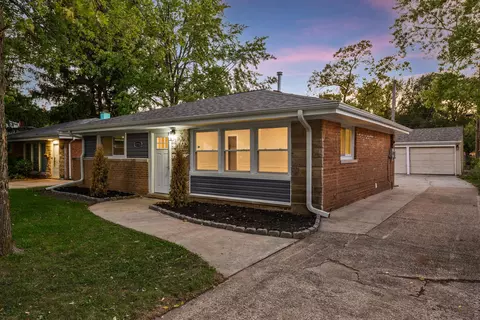 Exterior - 17232 Roy St, Lansing, IL 60438 photo 3 of 6