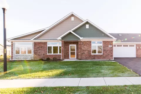 506 Stearn Dr #506, Genoa, IL 60135