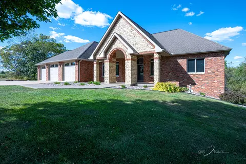 10782 Dogleg, Galena, IL 61036