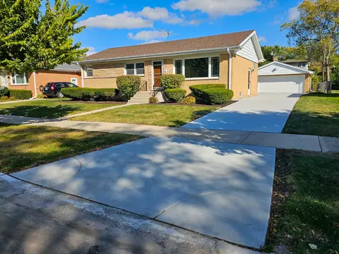 1 N Rammer Ave, Arlington Heights, IL 60004