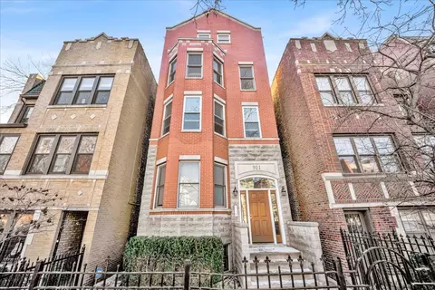 911 W Wrightwood Ave #1, Chicago, IL 60614