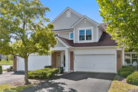 31302 Kline Cir #31302, Warrenville, IL 60555
