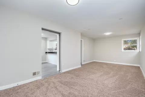 10620 S Lowe Ave, Chicago, IL 60628 photo 5