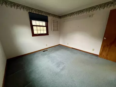 Bedroom - 401 E Cedar Ln, Monticello, IL 61856 photo 6 of 6