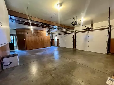 Other - 401 E Cedar Ln, Monticello, IL 61856 photo 7 of 8