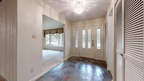 Entry Way - 401 E Cedar Ln, Monticello, IL 61856 photo 1 of 1