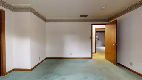 Bedroom - 401 E Cedar Ln, Monticello, IL 61856 photo 3 of 6