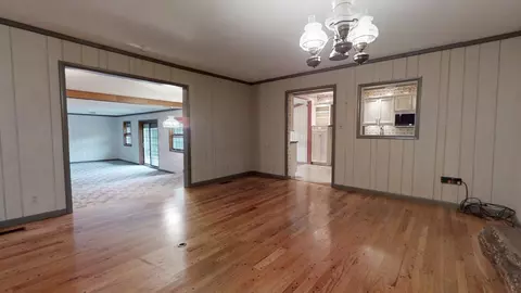 Dining - 401 E Cedar Ln, Monticello, IL 61856 photo 3 of 3