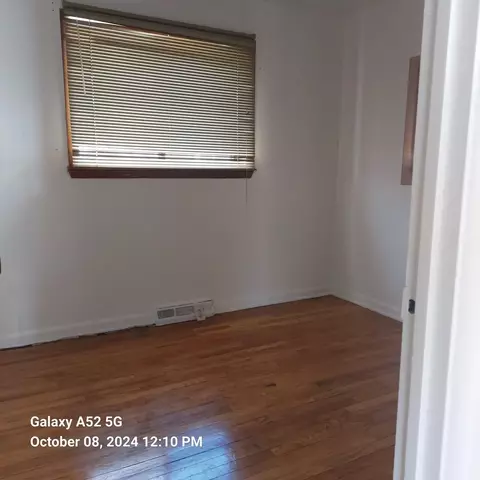 9318 S Lowe Ave, Chicago, IL 60620 photo 10