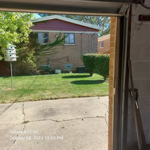 9318 S Lowe Ave, Chicago, IL 60620 photo 16