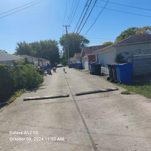 9318 S Lowe Ave, Chicago, IL 60620 photo 20