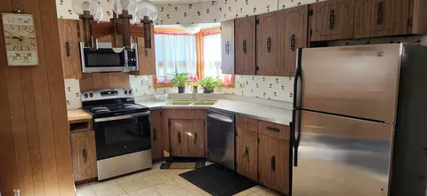 9318 S Lowe Ave, Chicago, IL 60620 photo 7
