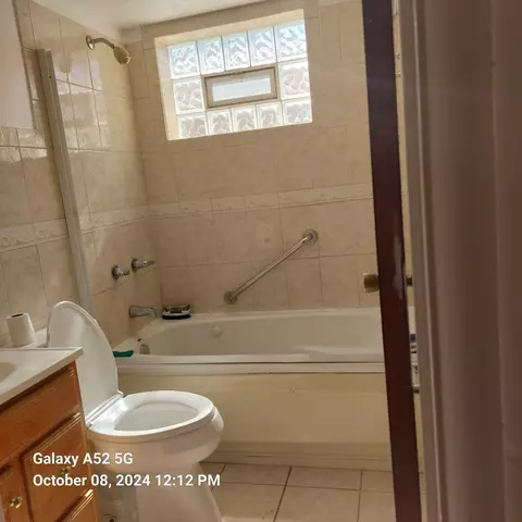 9318 S Lowe Ave, Chicago, IL 60620 photo 11