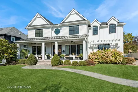 315 W Union Ave, Wheaton, IL 60187