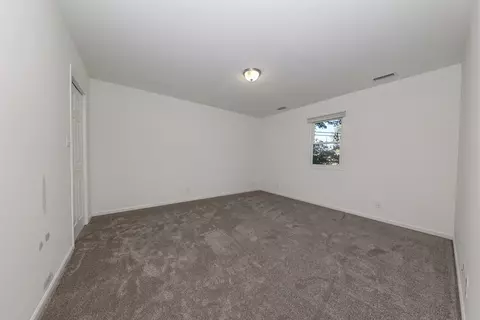 Bedroom - 1703 Innercircle Dr, Crest Hill, IL 60403 photo 5 of 8