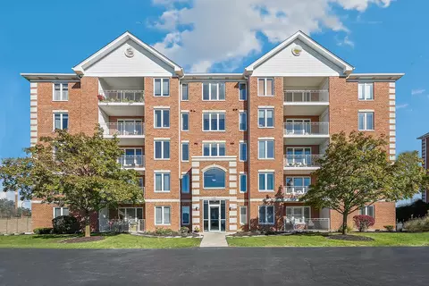 5550 115th St #304, Oak Lawn, IL 60453
