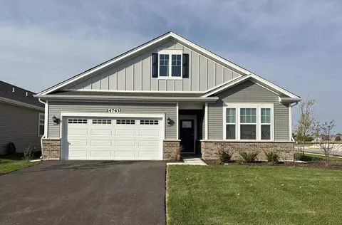 14743 S Azalia Cir, Plainfield, IL 60544