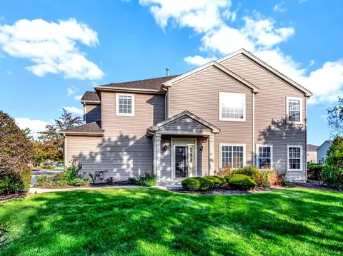 17547 S Gilbert Dr, Lockport, IL 60441