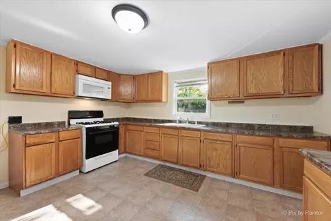 109 S River Rd, Algonquin, IL 60102 photo 9