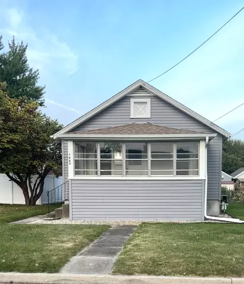 1023 Catherine St, Ottawa, IL 61350