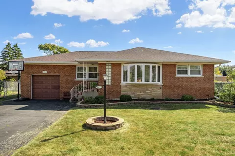 4919 N Canfield Ave, Norridge, IL 60706