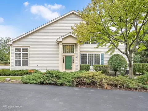 1450 Quincy Bridge Ct, Bartlett, IL 60103