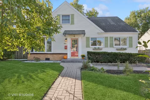 809 E Oakton St, Arlington Heights, IL 60004