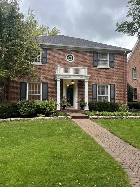 1173 Cherry St, Winnetka, IL 60093