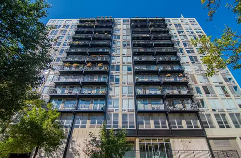 450 W Briar Pl #9L, Chicago, IL 60657