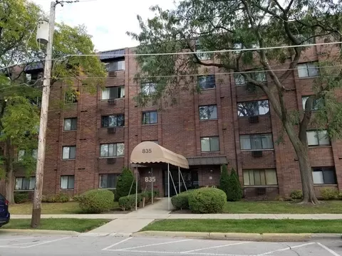 835 Pearson St #405, Des Plaines, IL 60016 photo 1