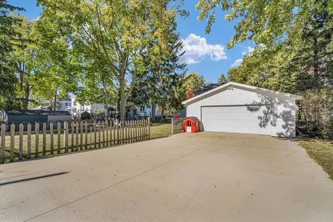 342 E Pells St, Paxton, IL 60957 photo 36