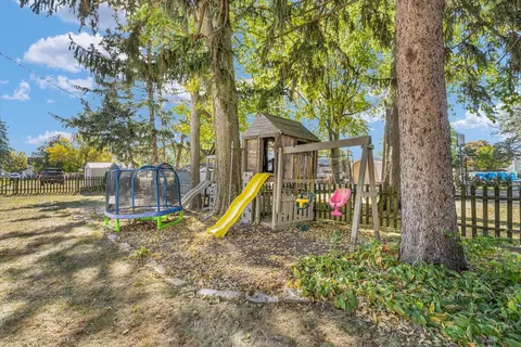 342 E Pells St, Paxton, IL 60957 photo 43