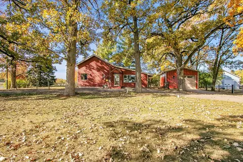 1729 Kennedy Rd, Bristol, IL 60512