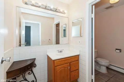 9 S S070 S Frontage Rd #211, Willowbrook, IL 60527 photo 7