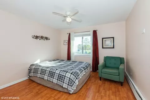 9 S S070 S Frontage Rd #211, Willowbrook, IL 60527 photo 9