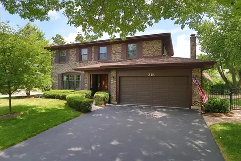 318 Bittersweet Ct, Schaumburg, IL 60193