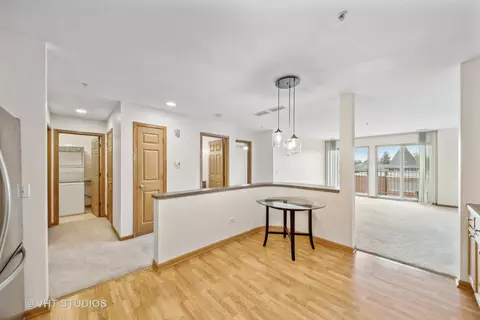 Other - 27 E Hattendorf Ave #415, Roselle, IL 60172 photo 1 of 2
