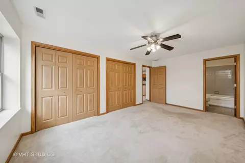 Bedroom - 27 E Hattendorf Ave #415, Roselle, IL 60172 photo 2 of 2