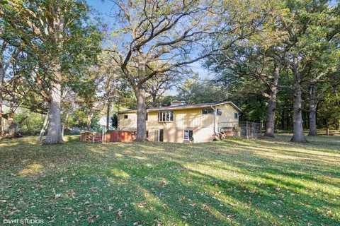 26015 Streit Rd, Harvard, IL 60033 photo 21