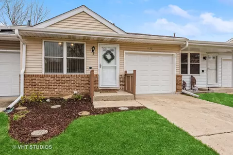 1122 Riverwood Dr, Algonquin, IL 60102 photo 2
