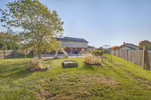 Exterior - 19332 Emerald Ct, Mokena, IL 60448 photo 6 of 9