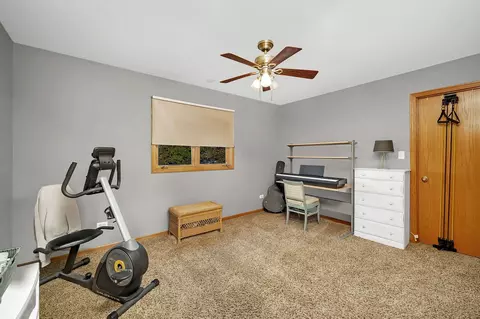 Bedroom - 19332 Emerald Ct, Mokena, IL 60448 photo 5 of 6