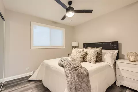 Bedroom - 14729 Beachview Ter, Dolton, IL 60419 photo 2 of 3