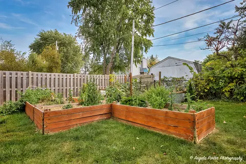 209 Cass St, Spring Grove, IL 60081 photo 5